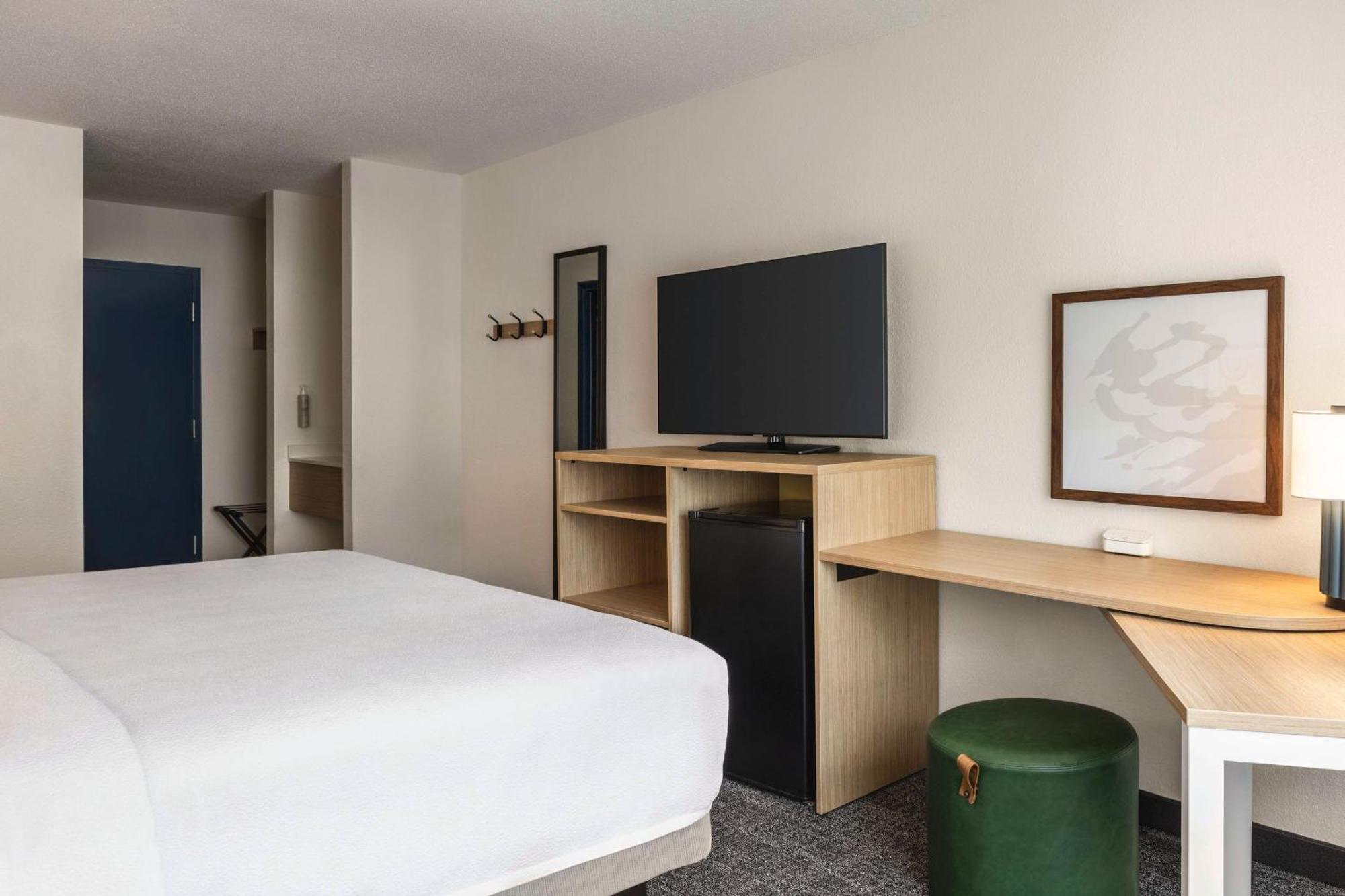 Spark By Hilton Mystic Groton Екстер'єр фото